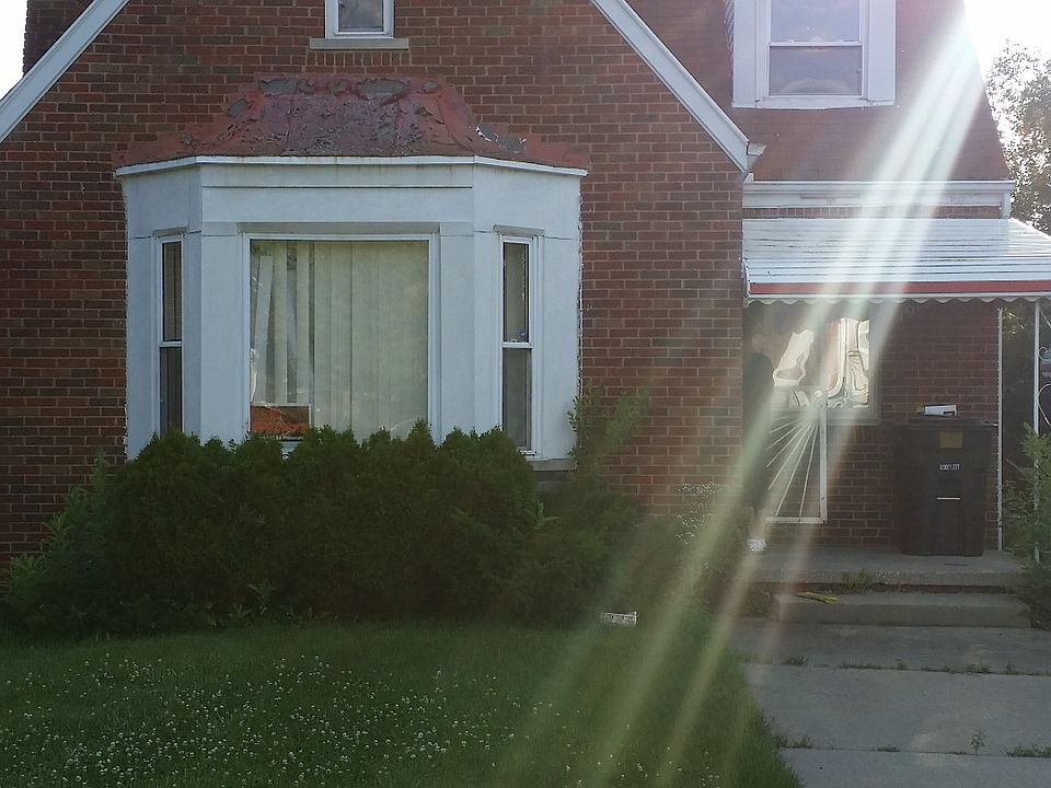 1st image of 19197 Greenlawn St
