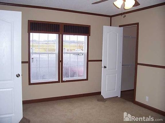 2nd image of 110 Greenview Blvd