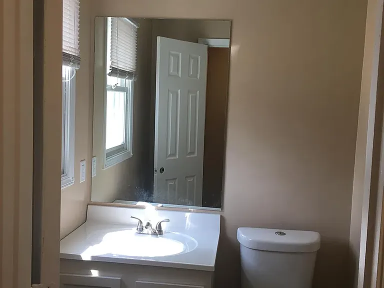 2388 Cove Rd — Photo 5