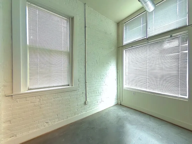 301 Goshen St #1A — Photo 1