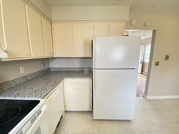 2nd image of 9243 Atwood Ave #B