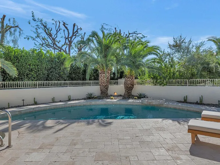 9447 E Calle De Valle Dr — Photo 22