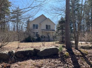 29 Polliwog Ln, Farmington, NH 03835