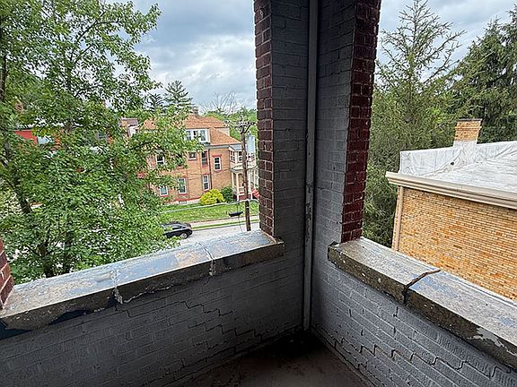 4th image of 3654 Middleton Ave APT 22