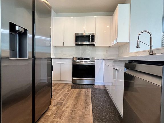 5th image of 1101 Kukulu St Unit 57