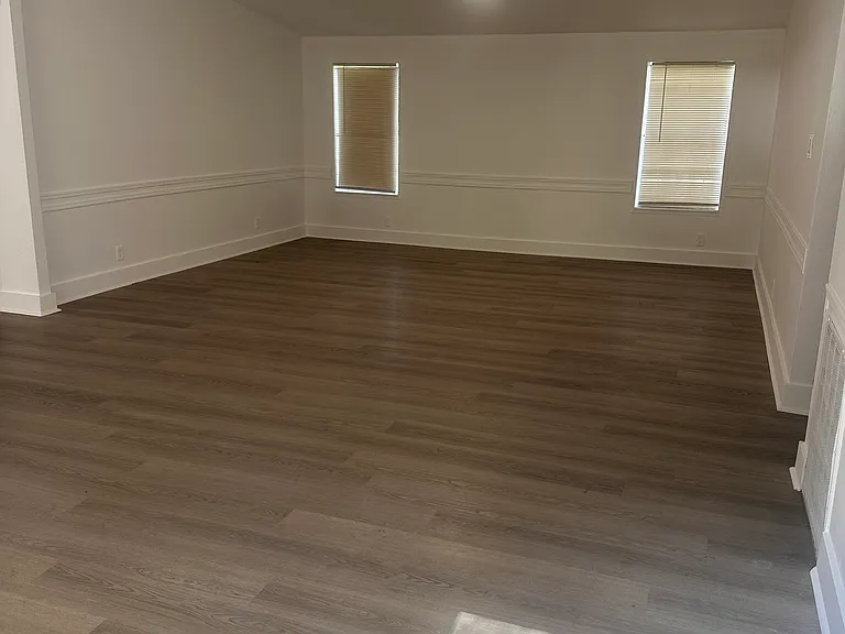 131 Oak Dr — Photo 13