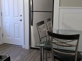 17-19 Bowditch St, Peabody, MA