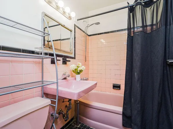 1213 Avenue Z image 24 of 33