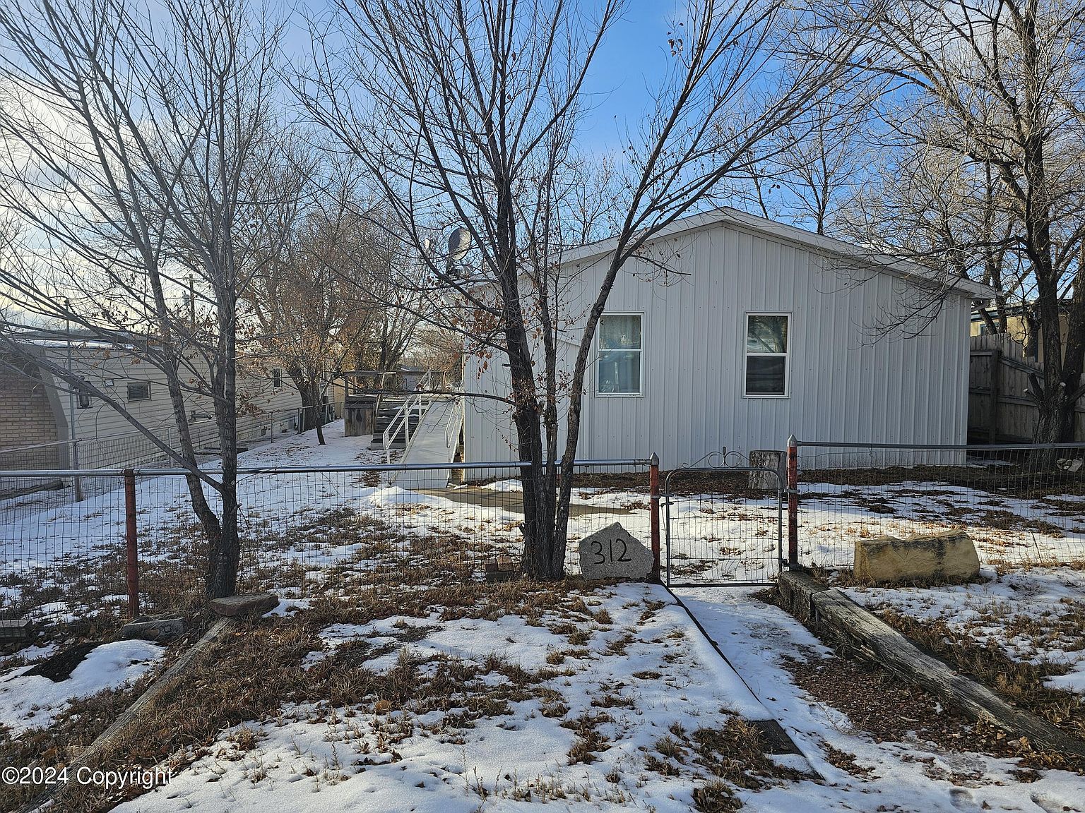 312 N Powder River Ave, Moorcroft, WY 82721 MLS 231387 Zillow