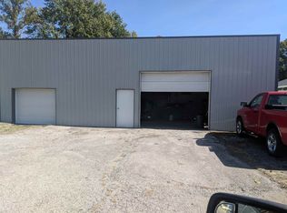 802 Front St, Washington, IN 47501