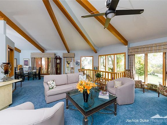 5th image of 2137 E Camelot Pl