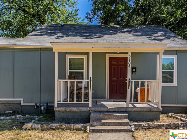 2104 Saunders St, Gatesville, TX 76528