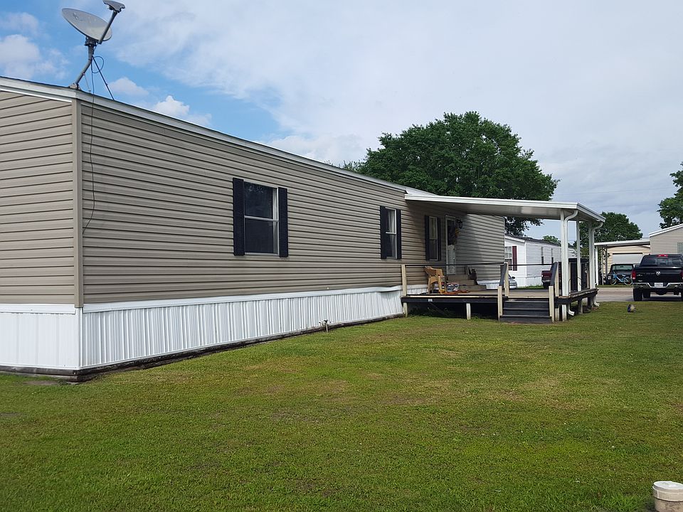 1st image of 126 Parro Ln
