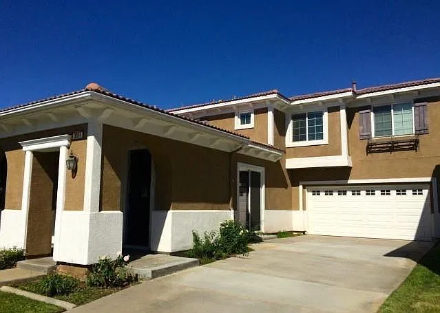 3066 Greengable Ln