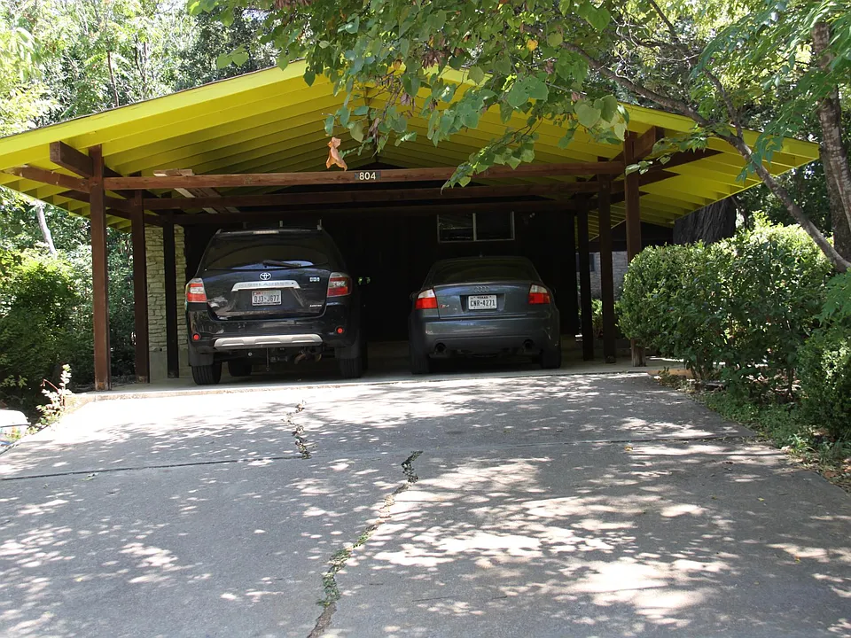Carport