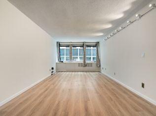 130 Water St APT 5J, New York, NY 10005