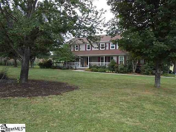 2nd image of 109 Knoll Creek Dr