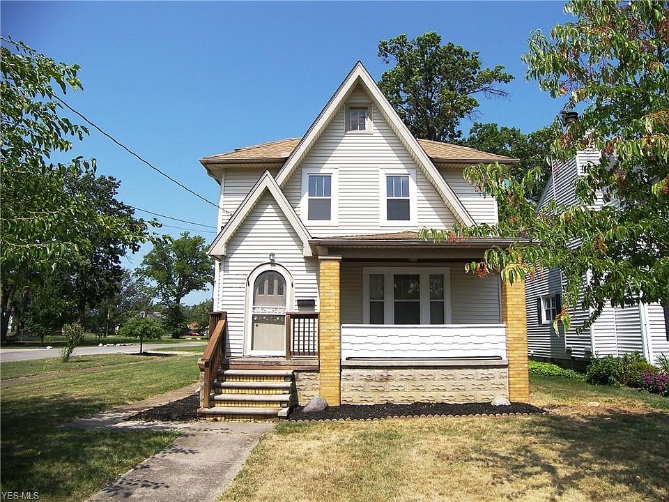 1st image of 844 Highland Park Blvd