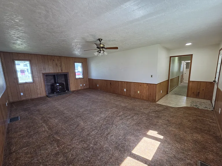 297 Dove Ave — Photo 17