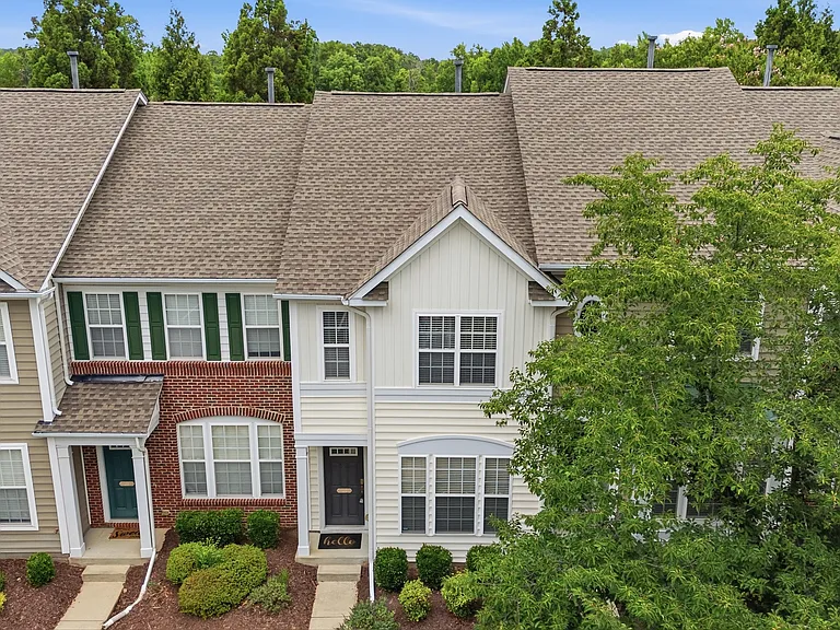 221 Grey Elm Trl — Photo 28