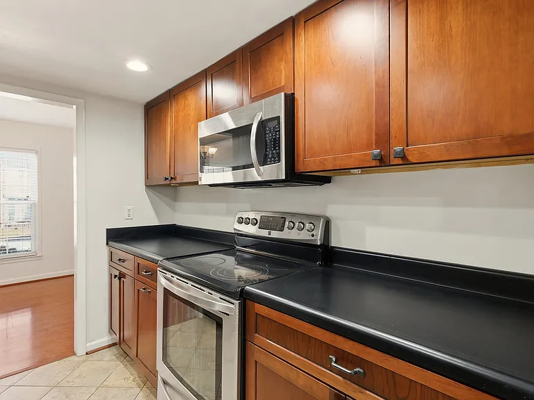 2505 Patriot Way #D — Photo 9