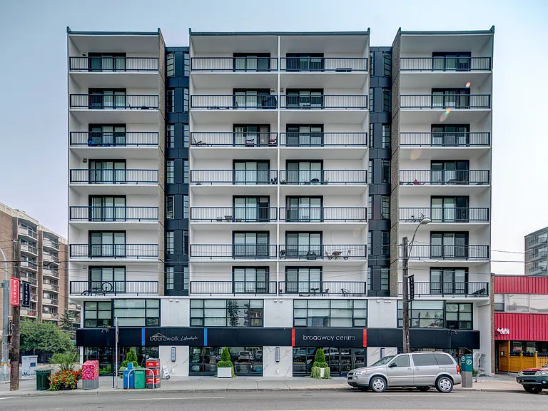 349 14th Ave SW — Photo 18