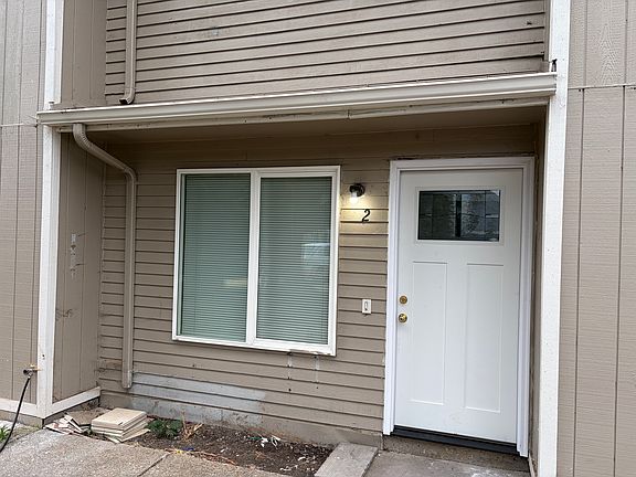 2nd image of 1720 17th St #2