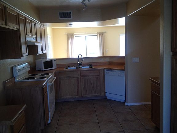 4th image of 5229 W Ian Dr