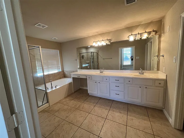 5503 Baby Blue Ln — Photo 19