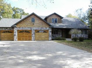 707 High St, Waupaca, WI 54981