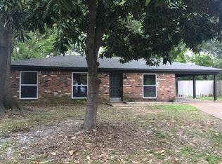 5009 Longview Cv, Horn Lake, MS 38637