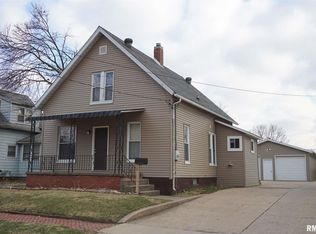 54 W Myrtle St, Canton, IL 61520