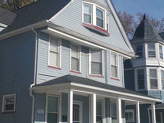 2nd image of 10823 Churchill Ave