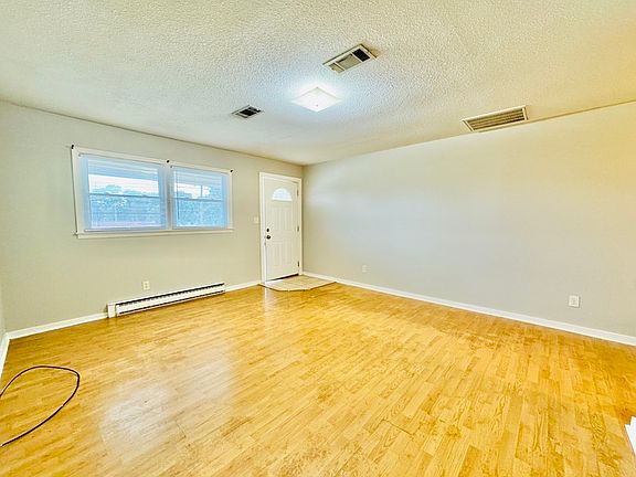 4th image of 2134 Brookneal Dr