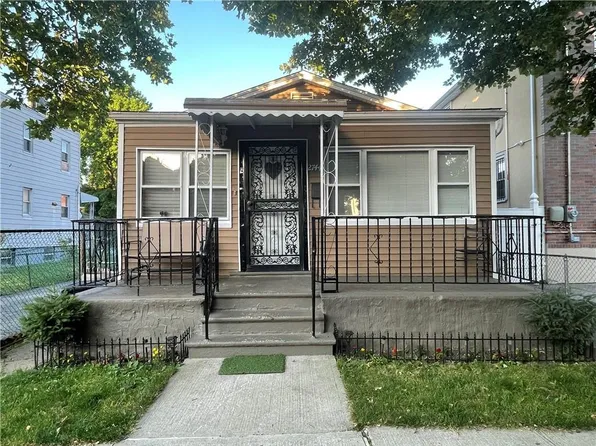 2744 Fenton Avenue, Bronx, NY 10469