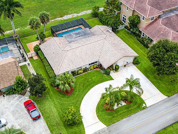 3rd image of 4822 Palo Verde Dr