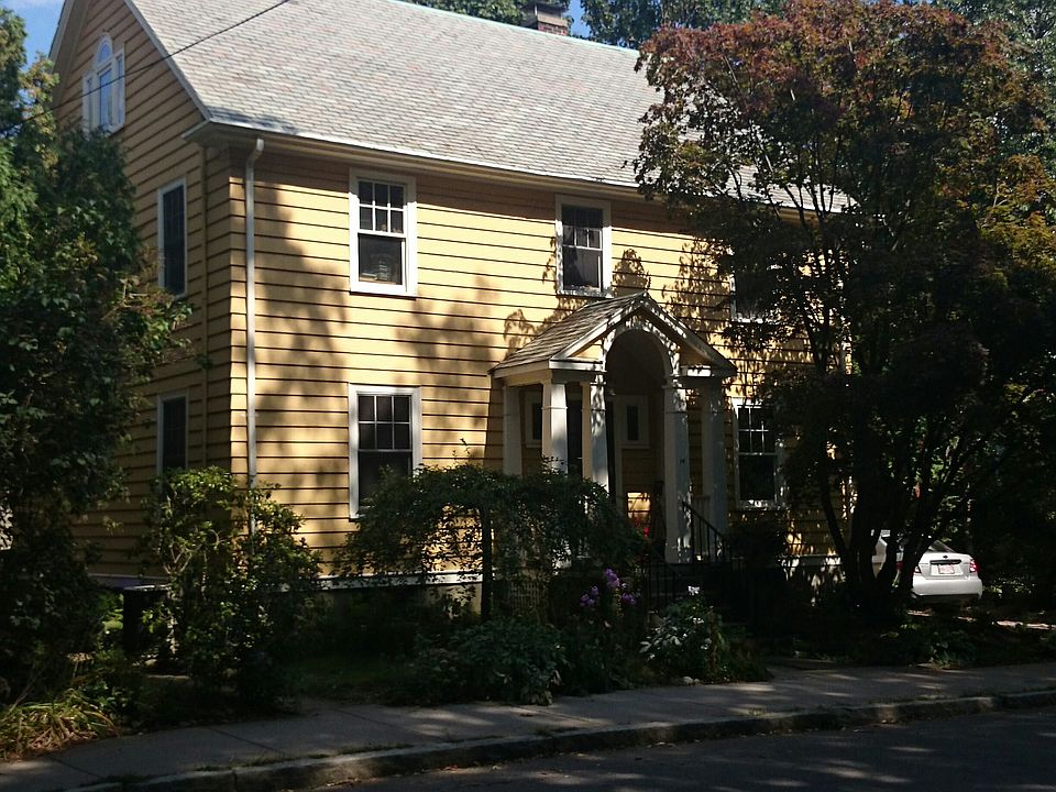 2nd image of 14 Chestnut St