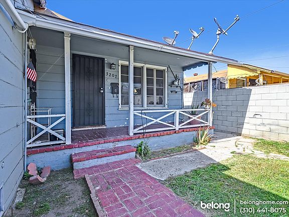 3rd image of 3207 W 112th St #B