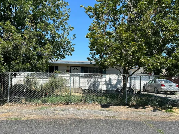 5831 Mack Ave, Klamath Falls, OR 97603
