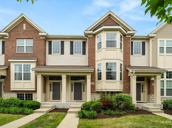 2951 Henley Ln, Naperville, IL 60540