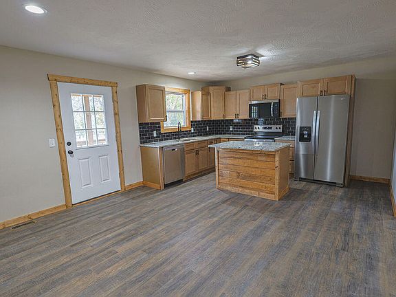 5th image of 330 S Long Avenue