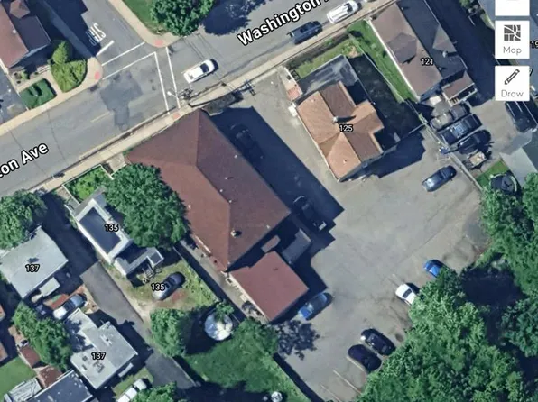 129 Washington Ave, Little Ferry, NJ 07643