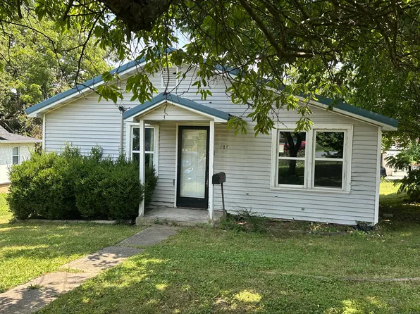 918 N Maple Avenue, Mountain Grove, MO 65711
