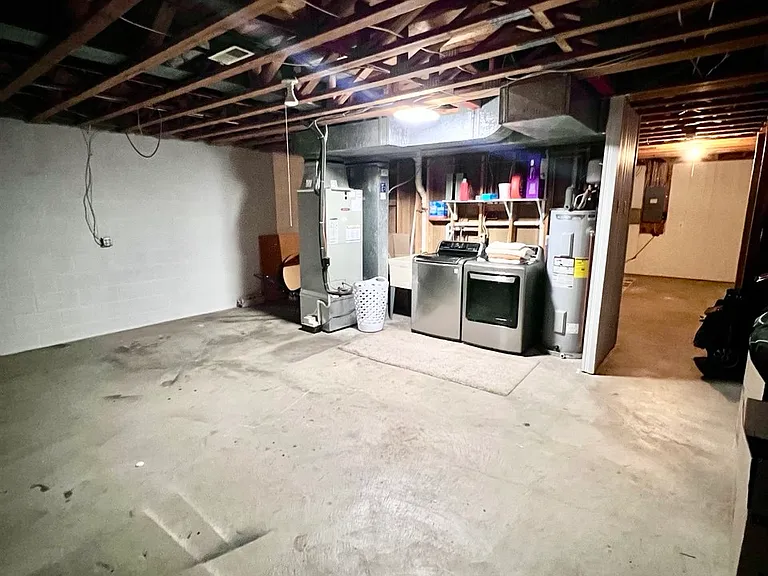 1310 Littlefield Pl — Photo 10