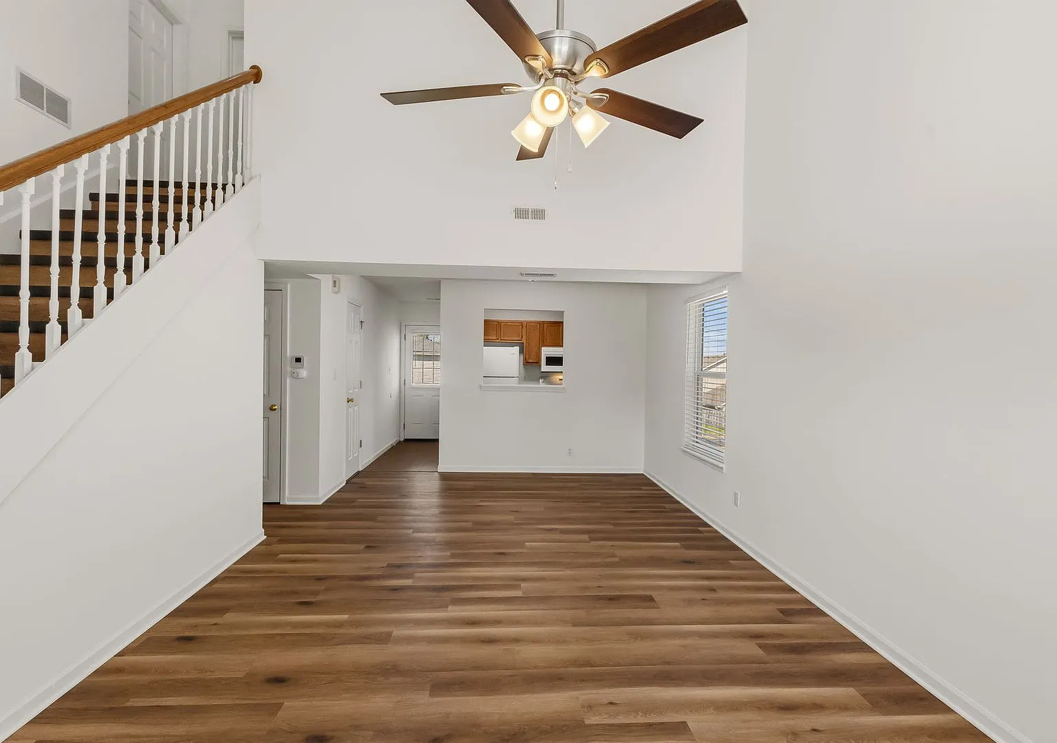 3505-3507 La Mesa Dr. — Photo 3