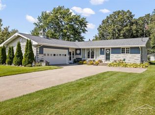 1114 Eddie Dr, Auburn, MI 48611