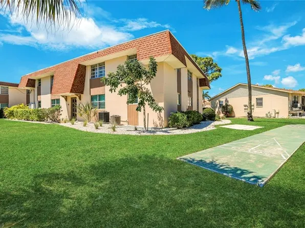 457 Tallwood ST #406, MARCO ISLAND, FL 34145