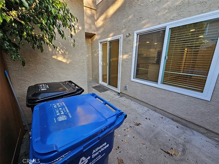 16630 Shenandoah Ave — Photo 23