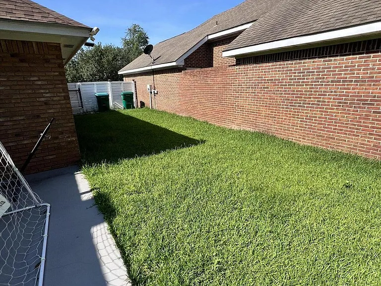 2617 Palmer Dr — Photo 15