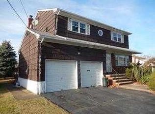 824 Inwood Rd, Union, NJ 07083
